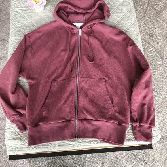 Light fleece, mauve color hoodie. Full zip, drawstring hood, 2 pockets. - Picture 3 of 3